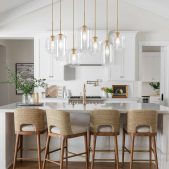 chandelierias-modern-cluster-clear-glass-pendant-light-chandelier-brass-180242_db6ba327-a3ea-43a1-ba04-b7657080bb62